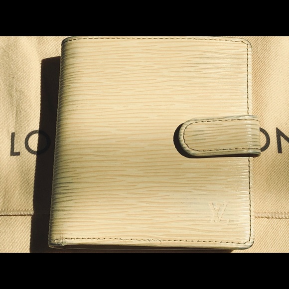 LOUIS VUITTON Vanilla Epi Leather Compact Wallet - Picture 1 of 8
